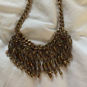 Statement necklace